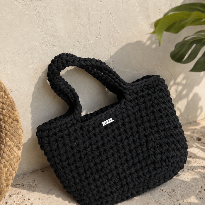 NELYA - TOTE BAG